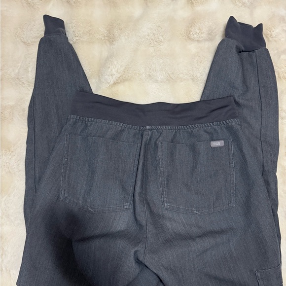 Figs set - Picture 6 of 7